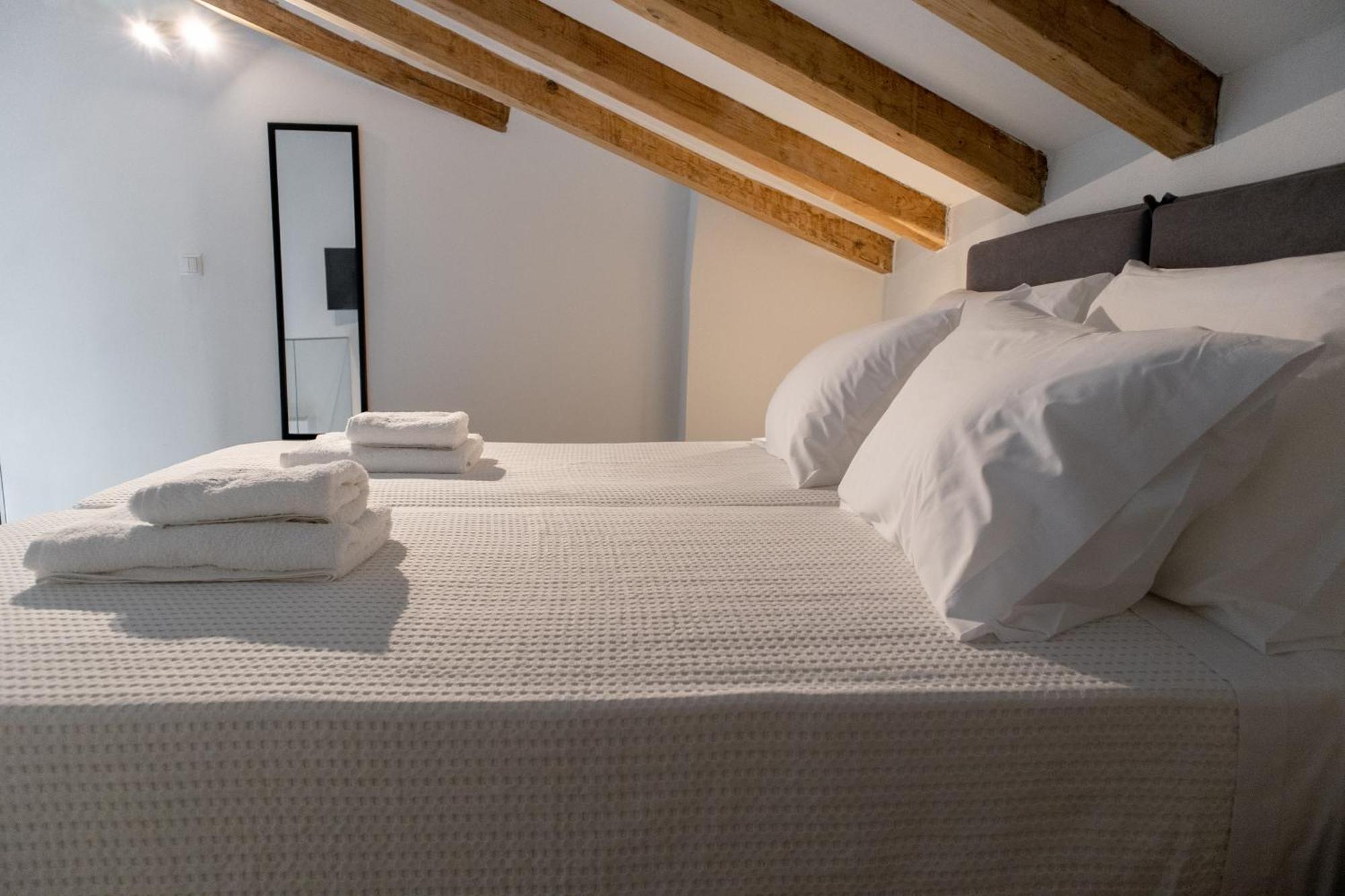 Olive & Sea Luxury Suites Skala Sotiros Exterior photo